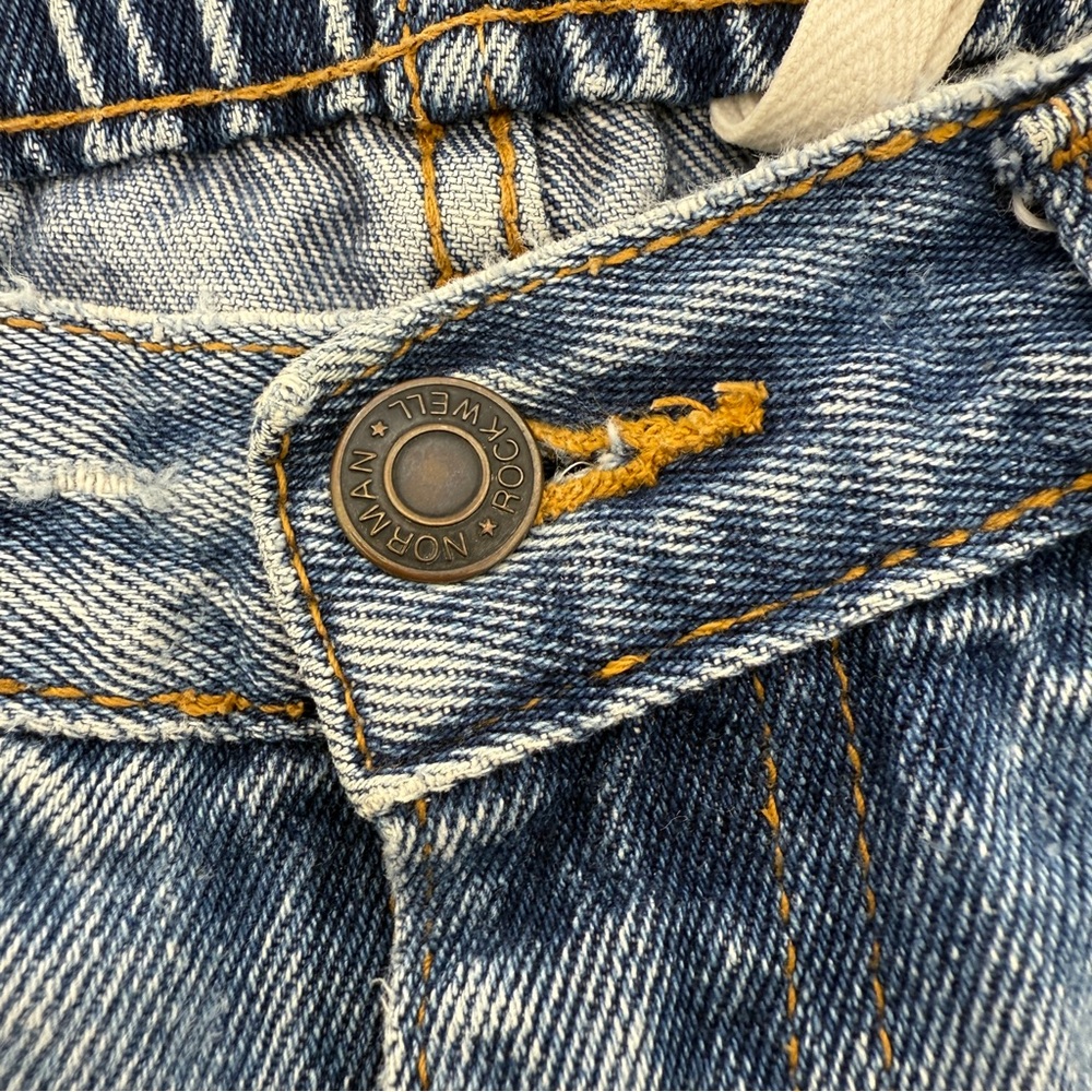 VINTAGE 90s NORMAN ROCKWELL JEANS - Picture 4 of 8